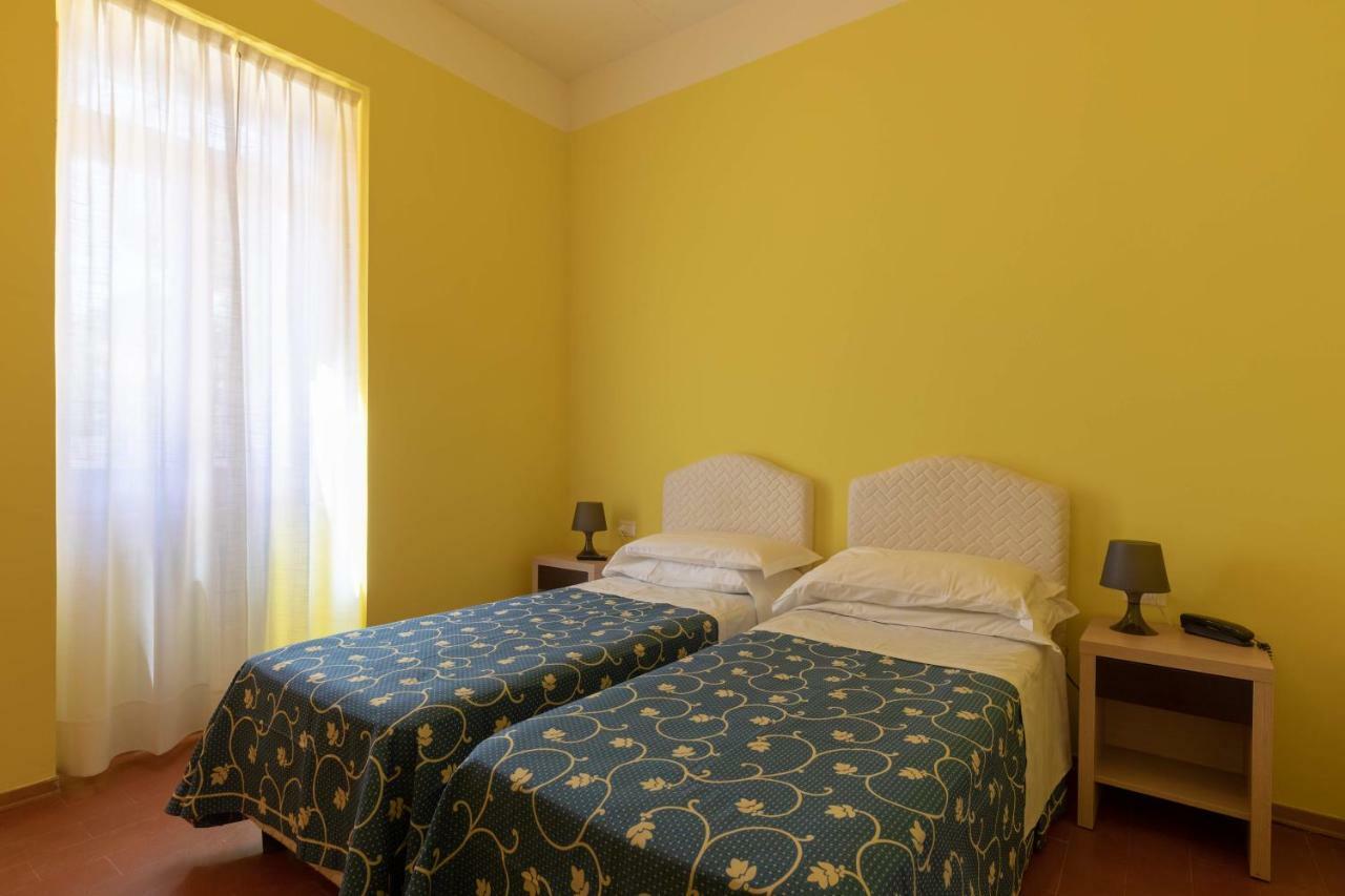 Hotel Elda Asís